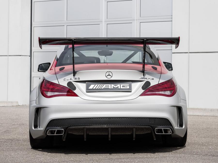  Mercedes-Benz CLA45 AMG Racing Series Concept 2013 года  (фото 8 из 22)